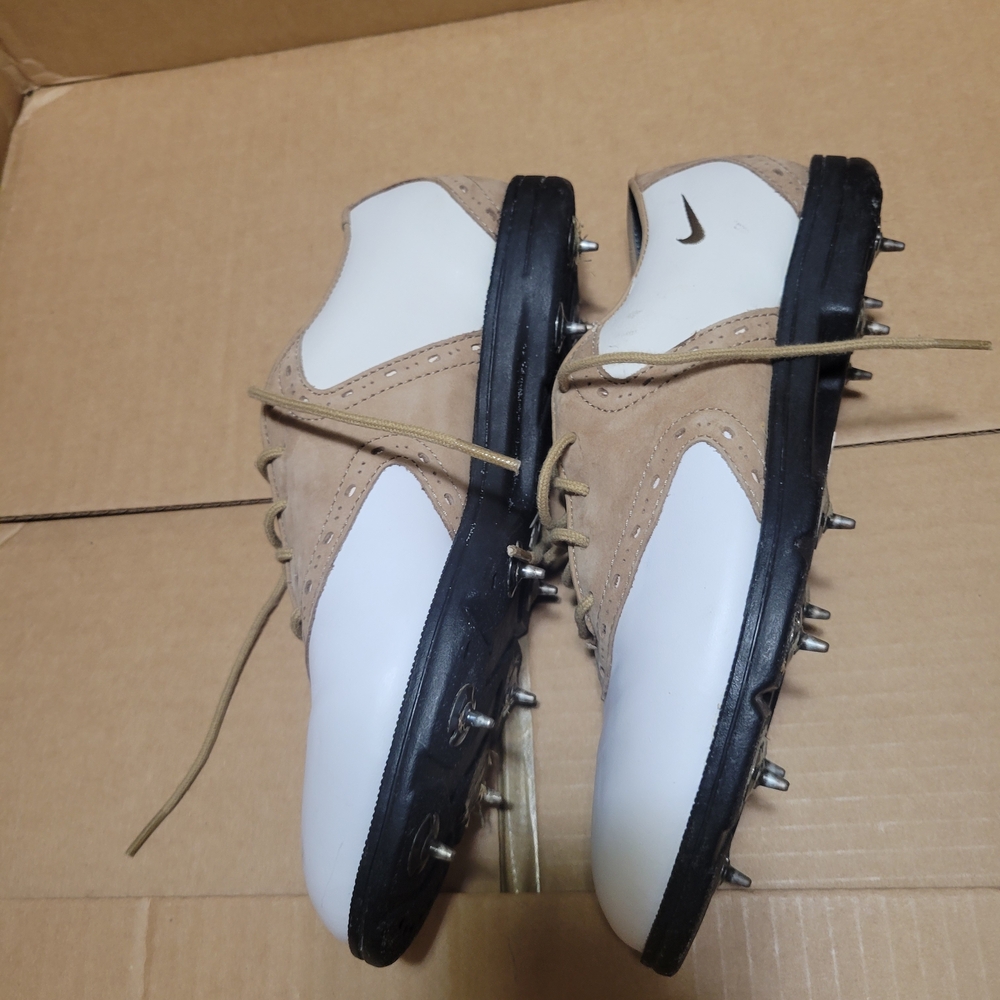 Nike Tan and White Golf Shoes with Black Spikes